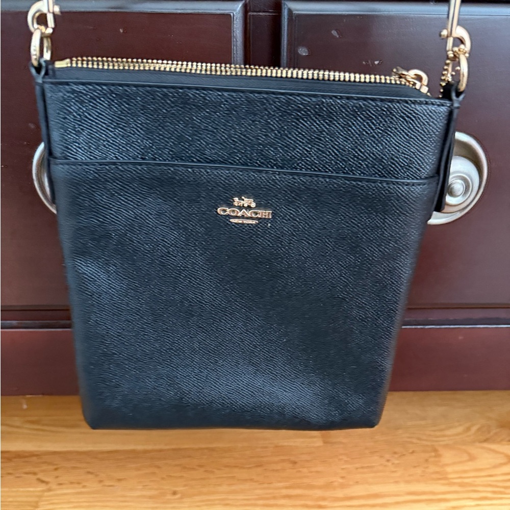 Coach crossbody purse